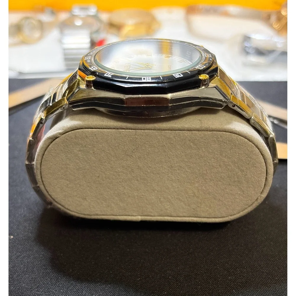 Geneva Quartz Watch Mens OS Gold Silver Two-Tone‎ Tachymeter Bezel